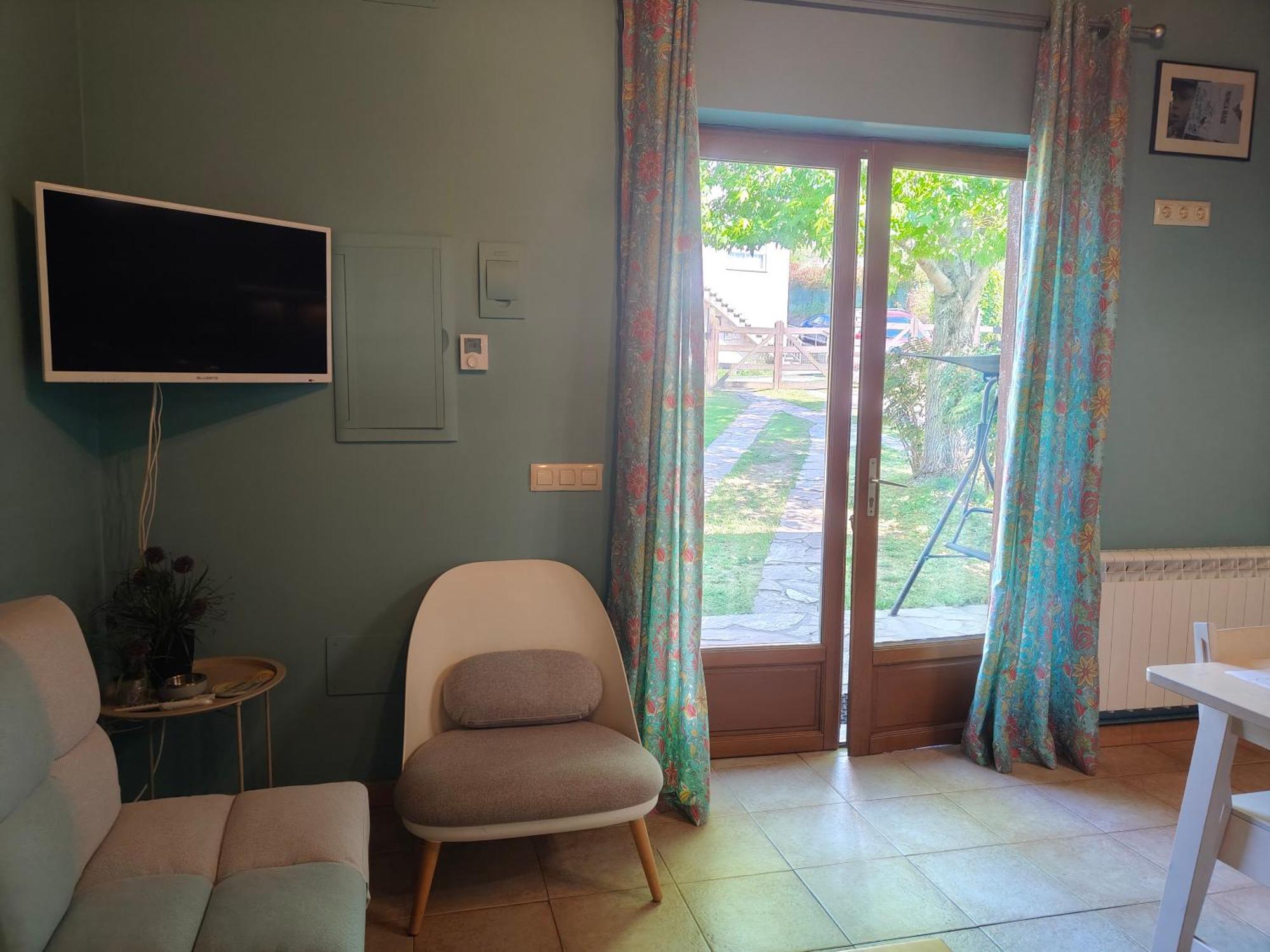 Apartamentos Rosa Jove Cabanas Luaran gambar